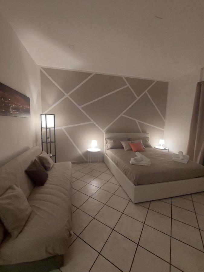 Villa Casa via nicotera 14 Napoli Esterno foto
